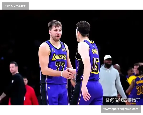 前瞻：东契奇复出能否提升湖人进攻效率？