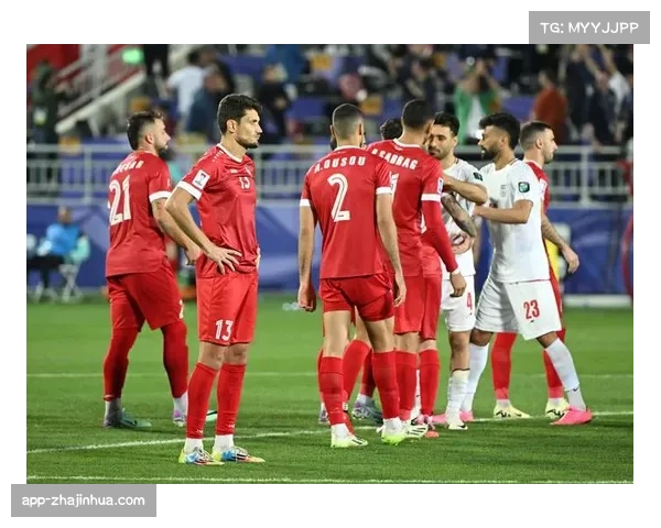 “足球高于政治”:伊朗女裁判玛西赫的执裁之路 “足球高于政治”:伊朗女裁判玛西赫的执裁之路