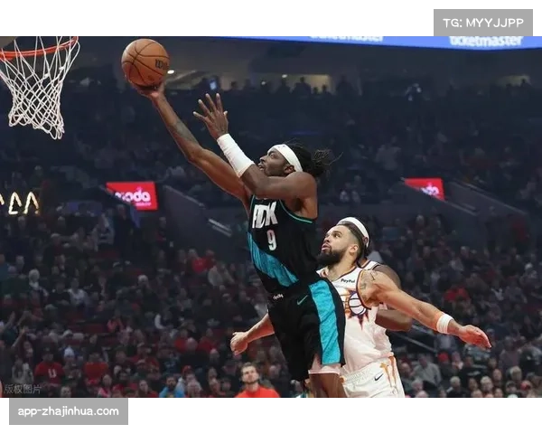 开拓者新秀亨德森因脚踝扭伤将缺席两周,其突破侵略性暂告段落 开拓者新秀亨德森因脚踝扭伤将缺席两周,其突破侵略性暂告段落